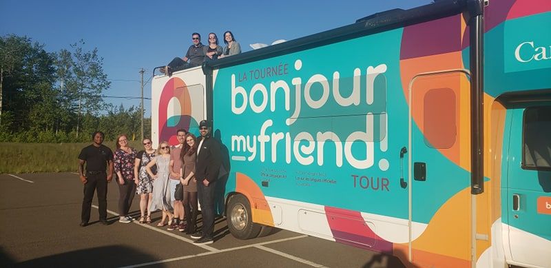 Bureau de la traduction - bonjour my friend