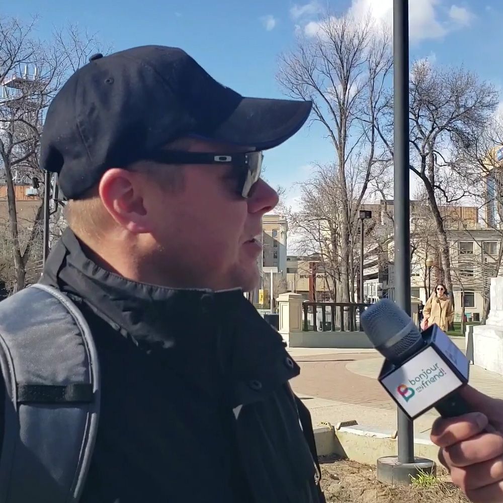 reg - regina - bonjour my friend