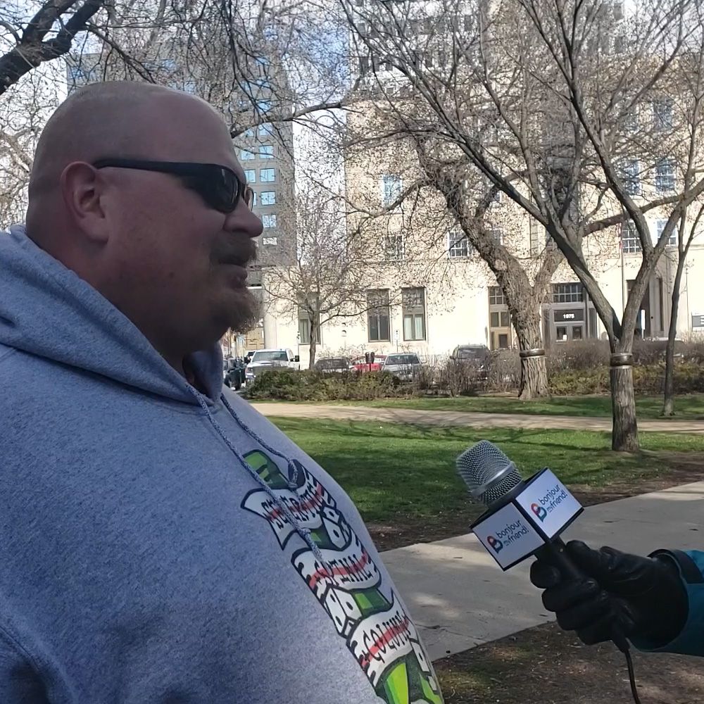 steven-regina-bonjour my friend