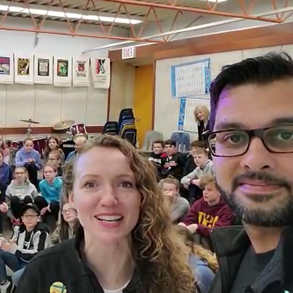 visuel 30 avril bonjour my friend