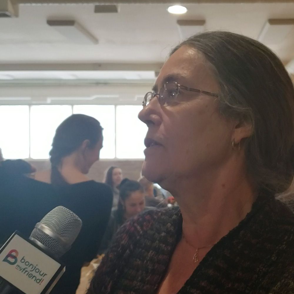 visuel AnneLise Saskatoon-bonjour my friend