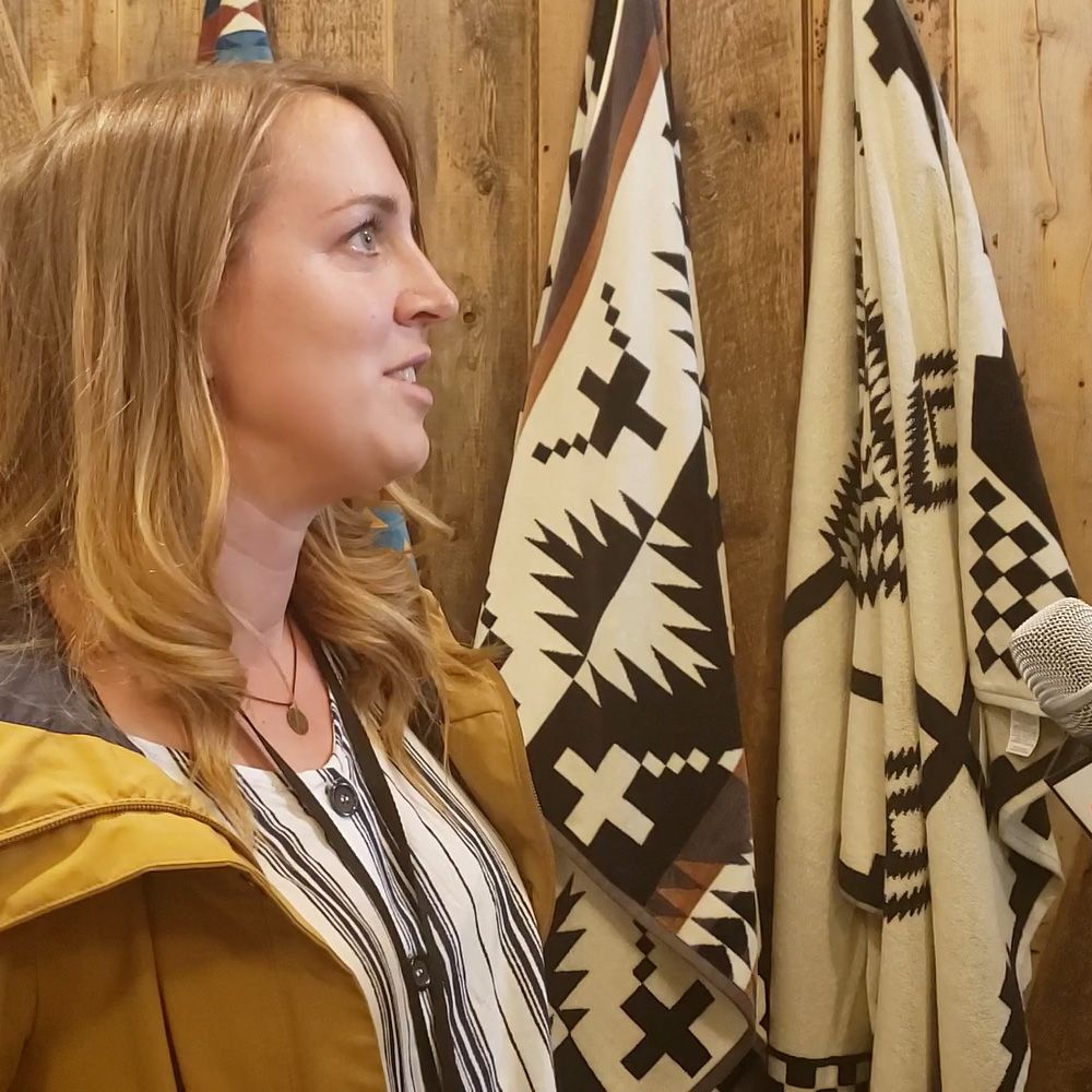 visuel-lee-ann-thunderbay-bonjourmyfriend